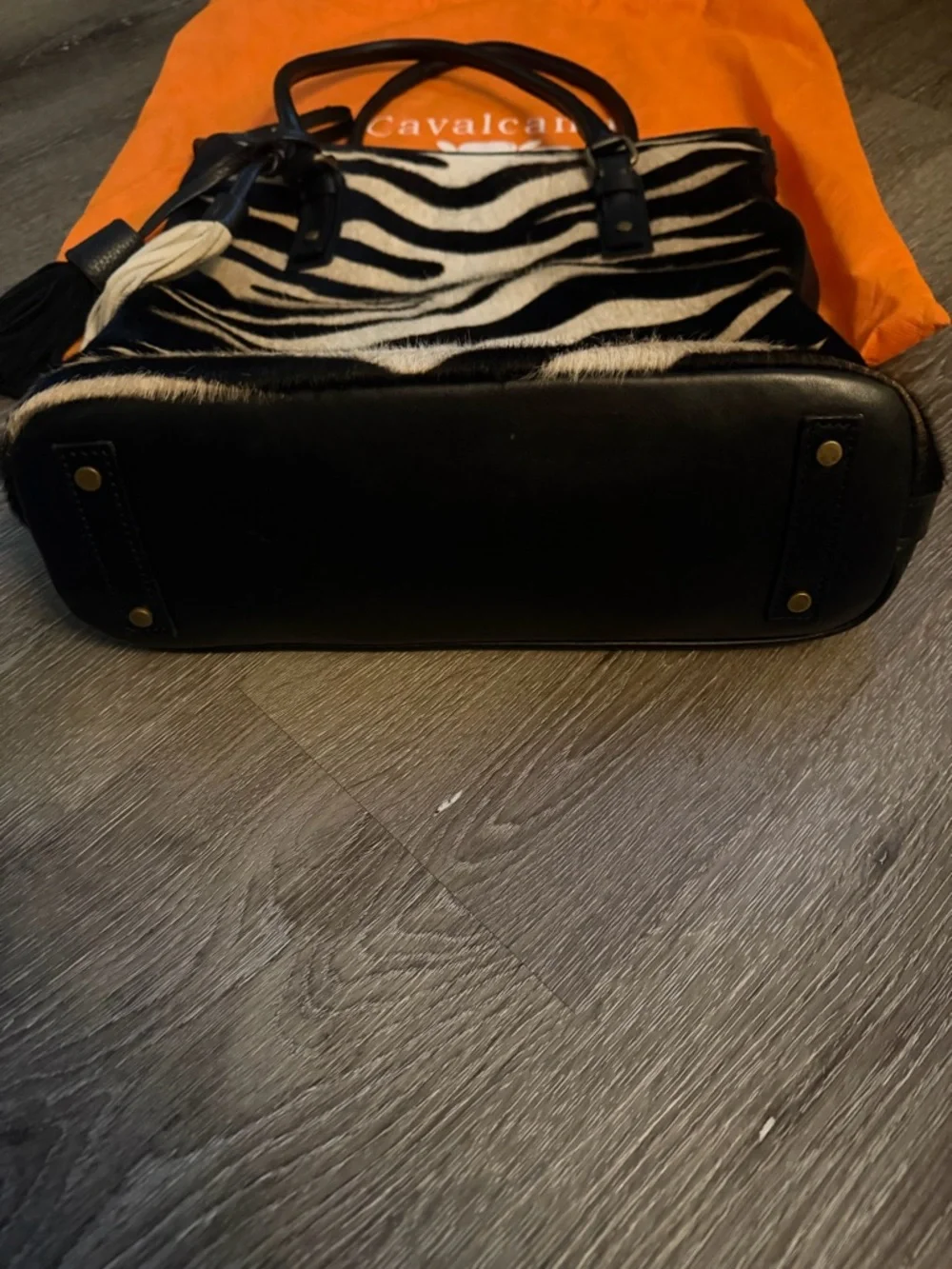 Zebra-Print Genuine animal hair/Leather Tote Bag with Tassel - Black & White - Picture 3 of 9